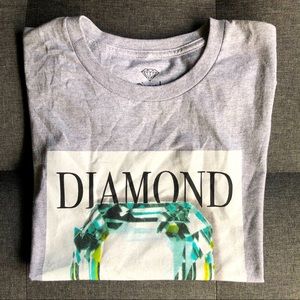 Diamond Supply Co - Men’s Grey T-shirt.
